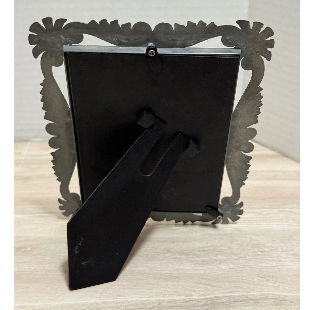 Special Moments Ornate Pewter Gray Scrollwork 3.5x5‎ Picture Frame Memories Coll